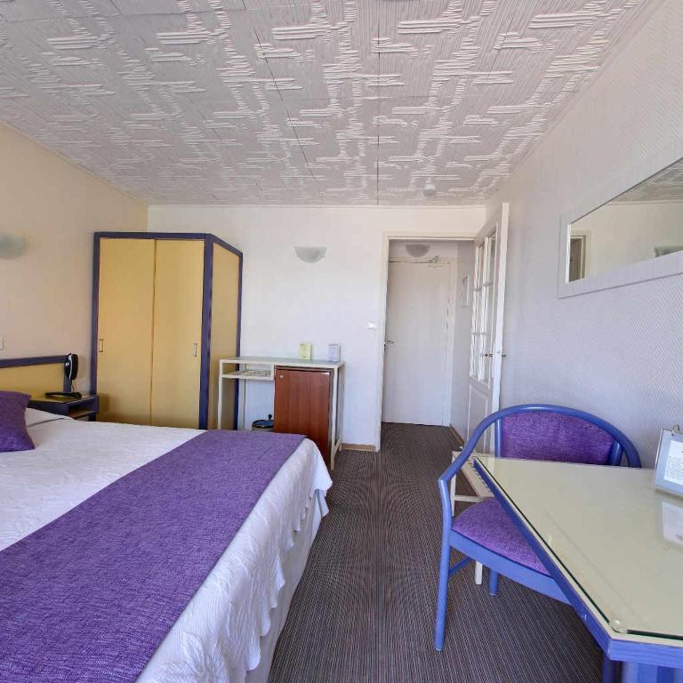 لا غراند موت Hotel Azur Bord De Mer الغرفة الصورة
