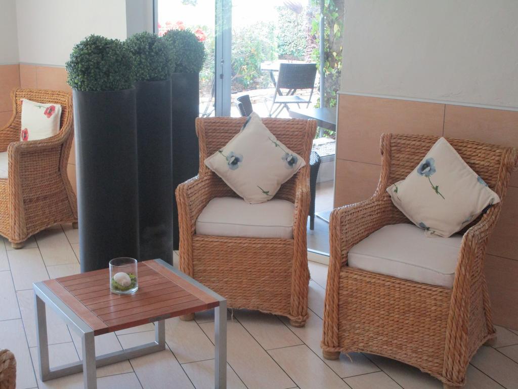 لا غراند موت Hotel Azur Bord De Mer المظهر الخارجي الصورة