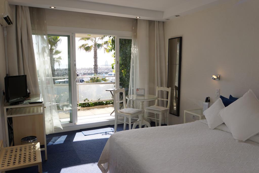 لا غراند موت Hotel Azur Bord De Mer المظهر الخارجي الصورة