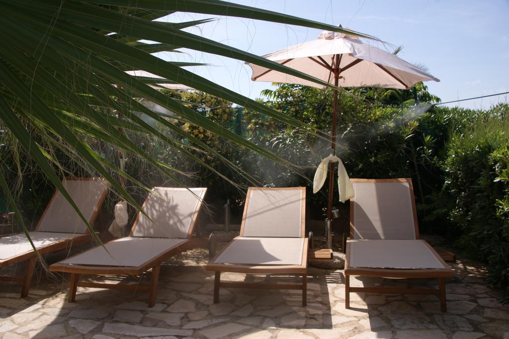 لا غراند موت Hotel Azur Bord De Mer المظهر الخارجي الصورة