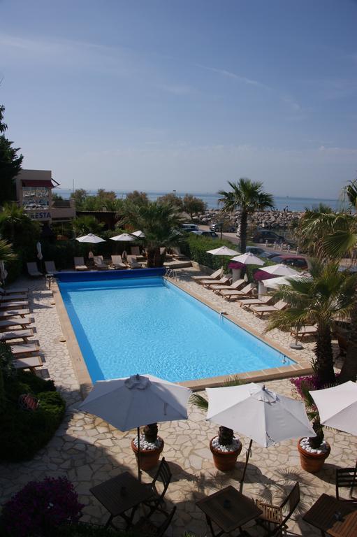 لا غراند موت Hotel Azur Bord De Mer المظهر الخارجي الصورة